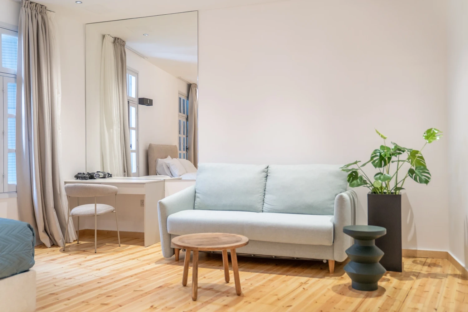 Penelope_Room_Larnaca_27
