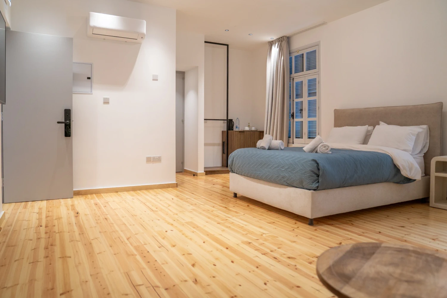Penelope_Room_Larnaca_48